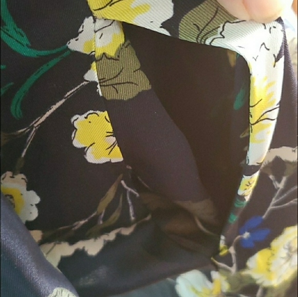 Lauren Ralph Lauren Floral Silky Button Down Dress - Picture 8 of 16